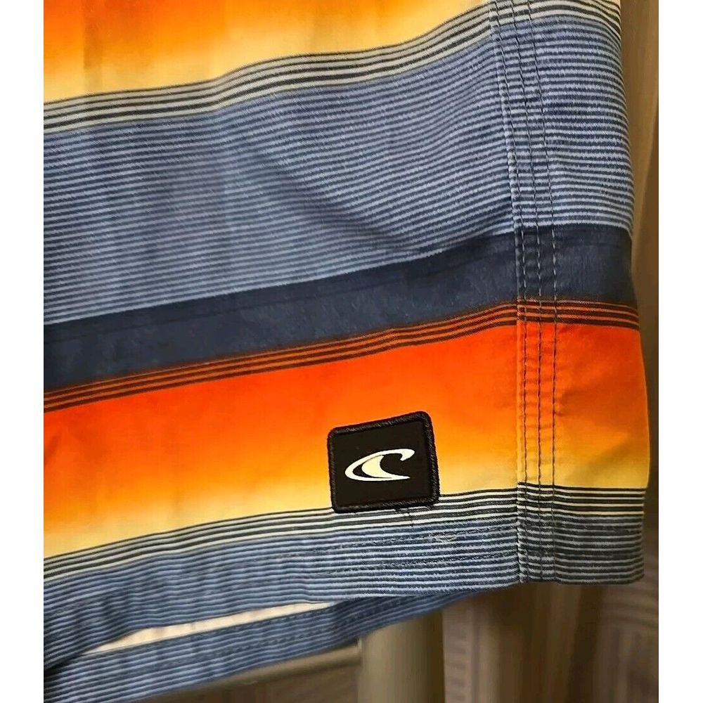 O'Neill Board Shorts 34 MultiColor Stripe Swim Trunks Bathing Suit Summer Beach - Picture 4 of 8